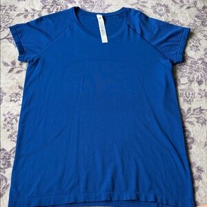 Blue Lululemon Swiftly Tech Short Sleeve size 14